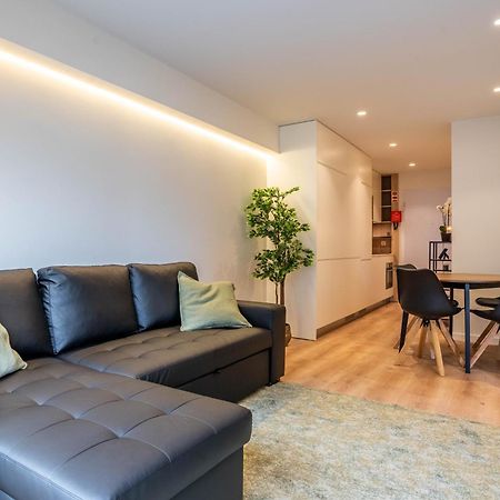 Trindade Bliss: 1Br W/ Free Parking By Lovelystay OOporto Exterior foto