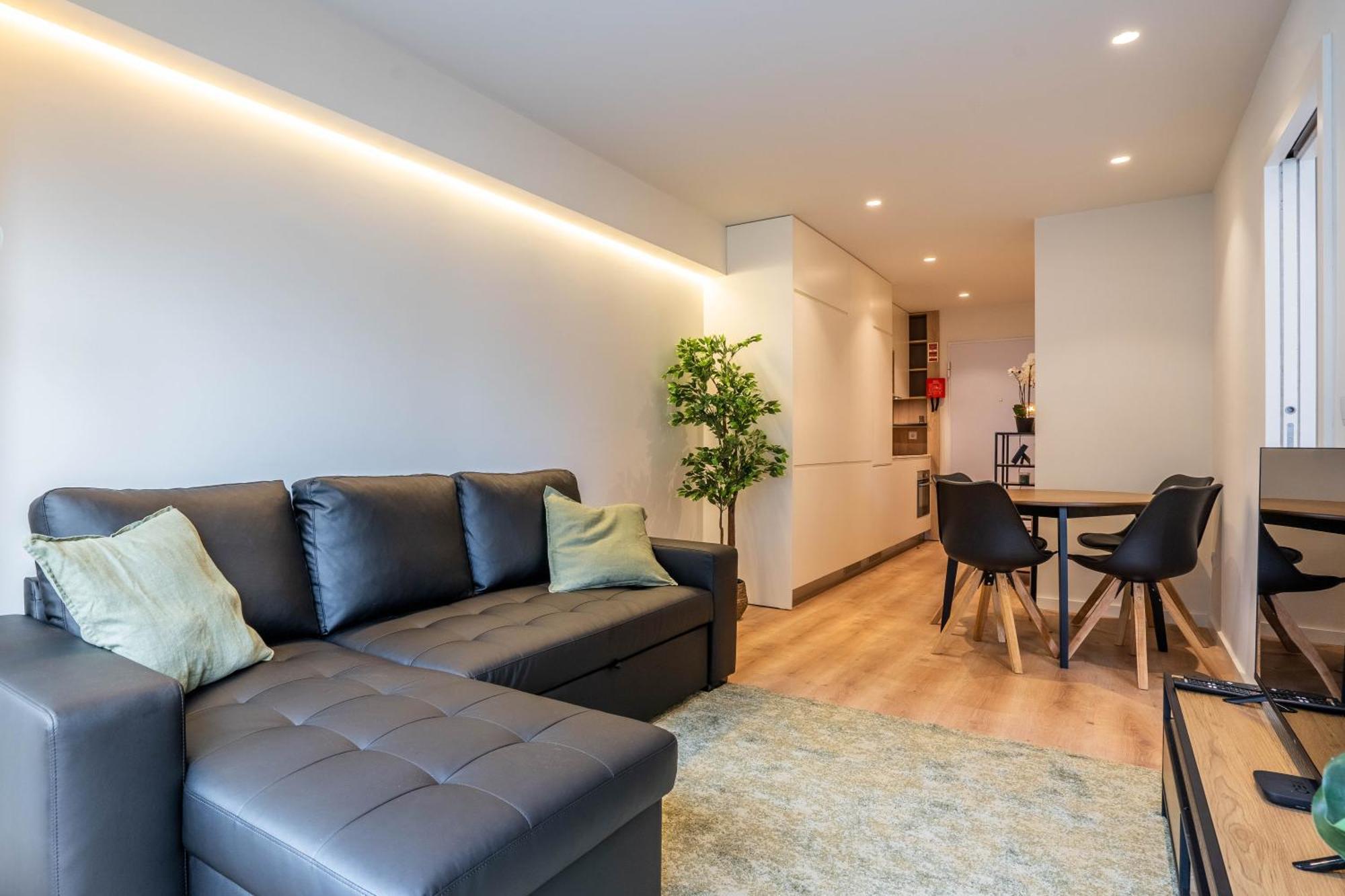 Trindade Bliss: 1Br W/ Free Parking By Lovelystay OOporto Exterior foto