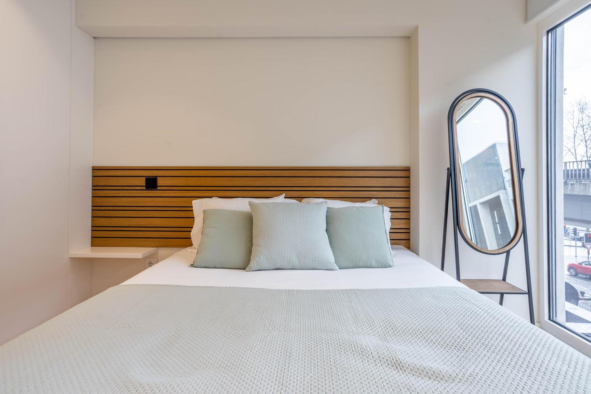 Trindade Bliss: 1Br W/ Free Parking By Lovelystay OOporto Exterior foto
